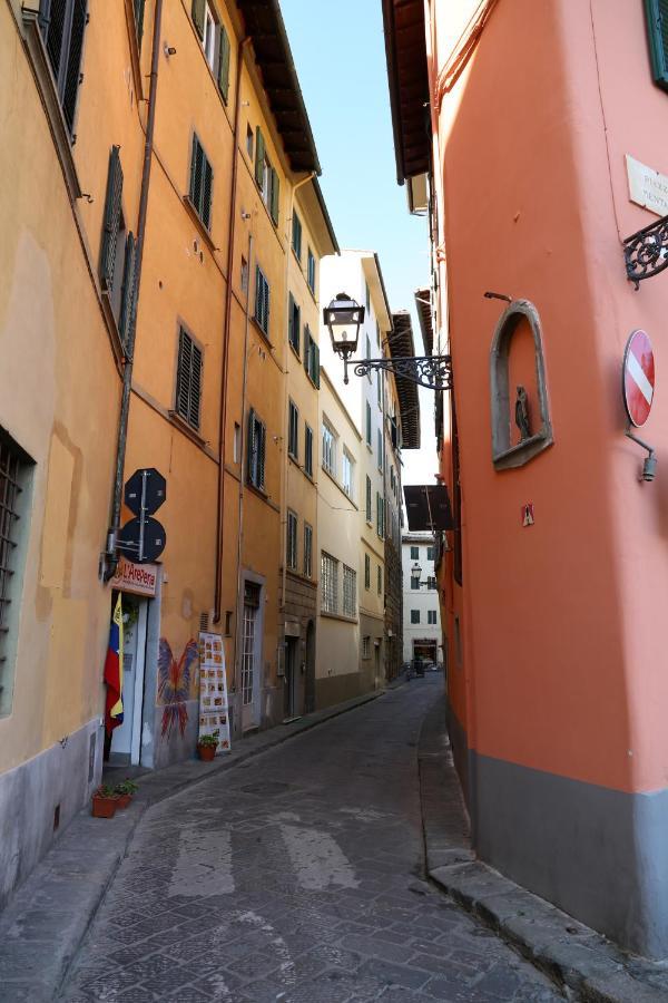 Cozy Apartment Near Ponte Vecchio Florencia Exterior foto